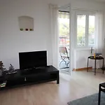 Casa Schilling 25 Zimmer Mit Balkon Nahe Spital, Uni