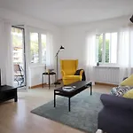 Casa Schilling 25 Zimmer Mit Balkon Nahe Spital, Uni